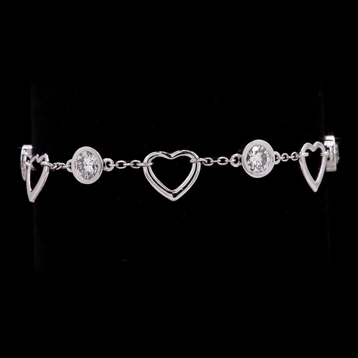 Anvika Heartline Bracelet