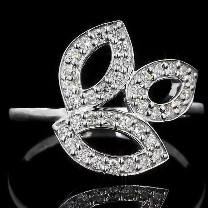 Reha Trine Ring