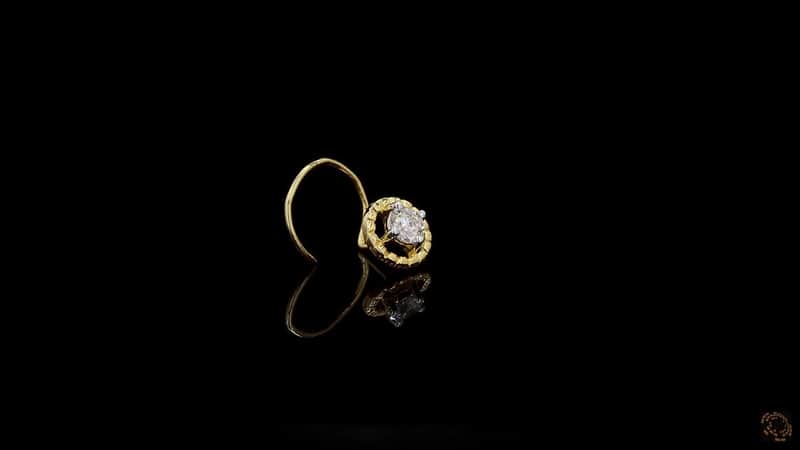 Open Circle Solitaire Nose Pin